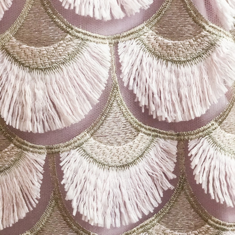 𝐆𝐞𝐧𝐮𝐢𝐧𝐞 𝐊𝐢𝐝𝐬 𝐅𝐫𝐢𝐧𝐠𝐞 𝐒𝐡𝐢𝐟𝐭 - Picture 4 of 4